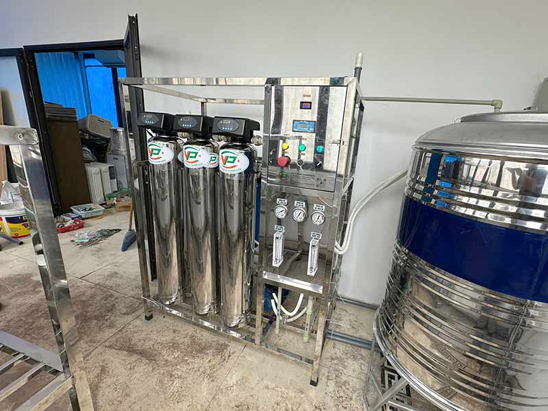 Lắp Đặt Hệ Thống Lọc Nước RO Công Nghiệp 250L/H Tại Hà Nội