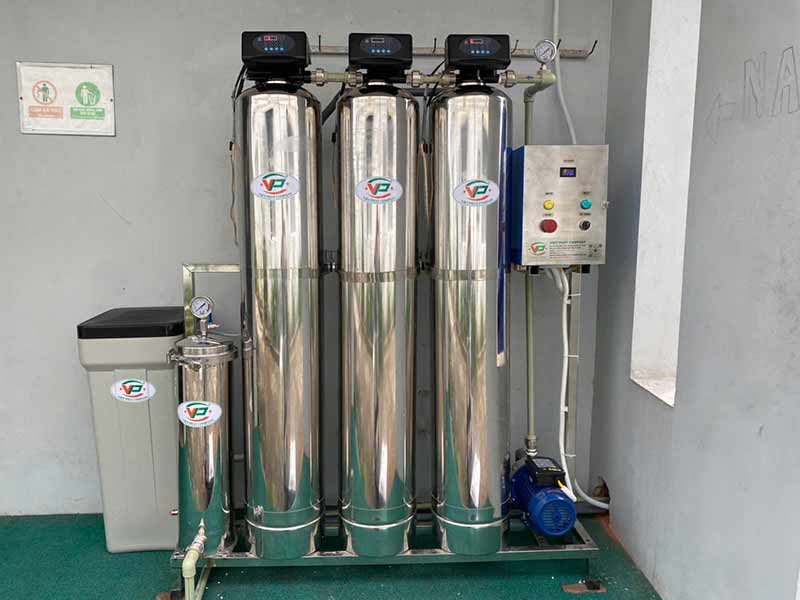 Hệ thống lọc nước đầu nguồn 1m3/h tại Hưng Yên