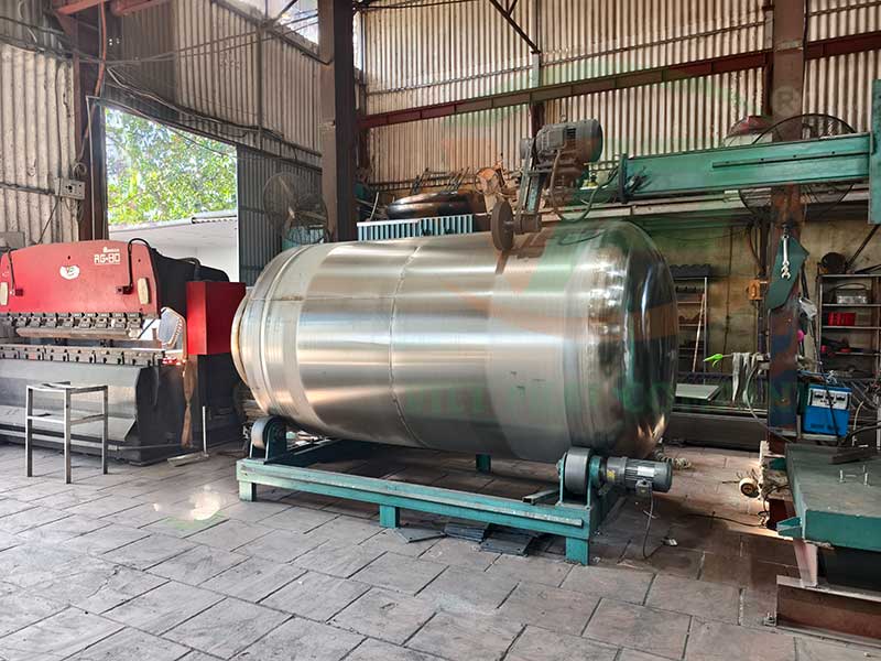 Sản xuất bồn bể cho dự án lọc nước công nghiệp 300m3/24h tại Vật Lại