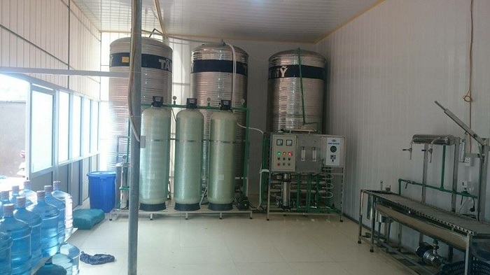 Thi công lắp đặt hệ thống lọc nước cho cơ sở sản xuất nước đóng chai Việt Hà tại Hưng Yên