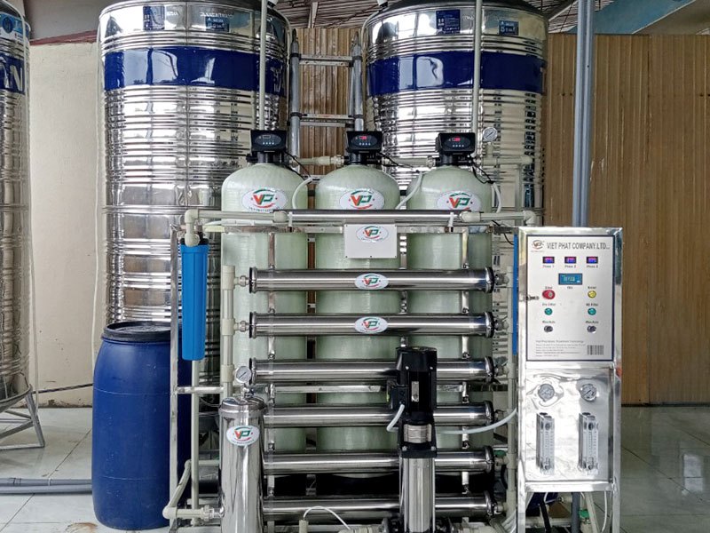 Bàn giao dây chuyền sản xuất nước đóng bình đóng chai 1500l/h tại Thanh Hoá