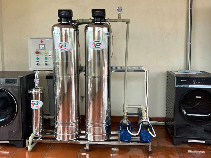 Bàn giao hệ thống lọc nước đầu nguồn 2,5m3/h tại Hoà Bình