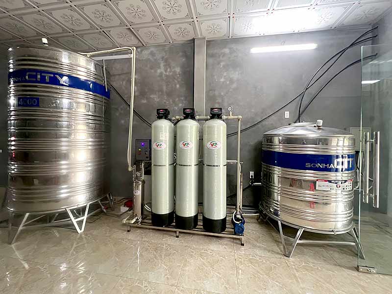 Bàn giao hệ thống lọc nước đầu nguồn 2,5m3/h tại Phú Thọ