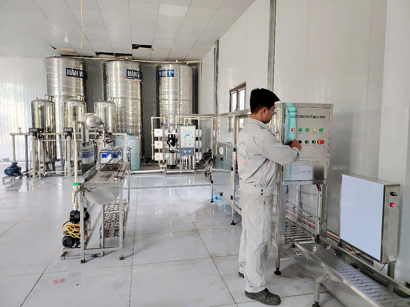 Bàn giao dây chuyền sản xuất nước tinh khiết 3000L/h tại Nghệ An